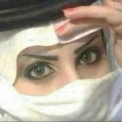 __ كَـ فقيِرٍ بِـ مَدينة خَالية منِ السُكان ، هَذا هُو حَال قَلبي بِلا وُجودك ,