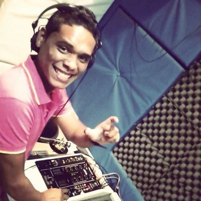 Jadir Medina Torres (DJ LORD SUPZER) born in cartegana / Colombia on October 11, 1990 electronic music is interested after the year 2006 and started as product