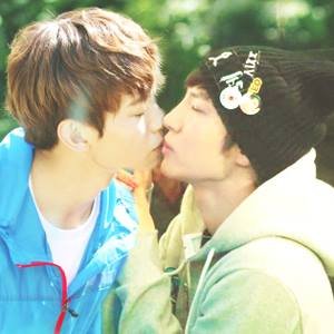 ♥ The world of VIXX LeoBin hardcore shippers ! LeoBin Is Real ! ♥
Facebook Page : https://t.co/07TWiiY8yd