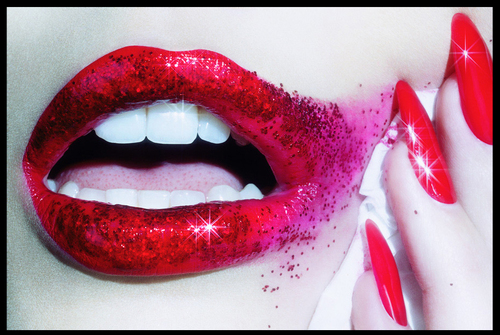 HlywdFashionNow's profile picture. Fashion is love. Celebrate it.