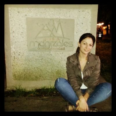 Crisbuitragomar's profile picture. 