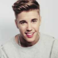 Justin is like the moon, he's miles away from me, but when it's all dark he's there to enlighten ··· @AlvinHussain my boo @jdbieberside my bae ♡ HACKED AT 22.4K