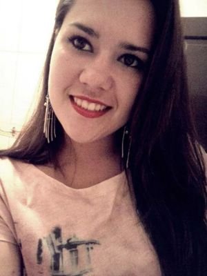 É necessário abrir os olhos e perceber que as coisas boas estão dentro de nós,onde os sentimento não precisam de motivos nem os desejos de razão.