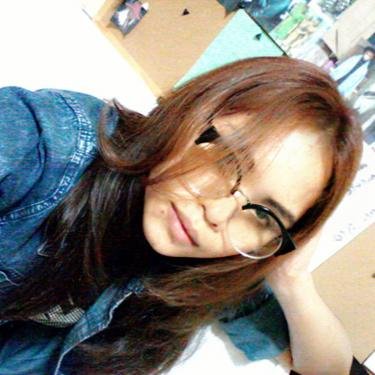 _vivalen's profile picture. Clothing Designer | Artist v.vivalen@gmail.com
IG: _viavalencia  label: _vivalen