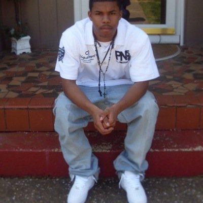 Young Rich Nigga Jus Focus On A Sack Fuck Dese Hoes RunTo Da Money Dnt