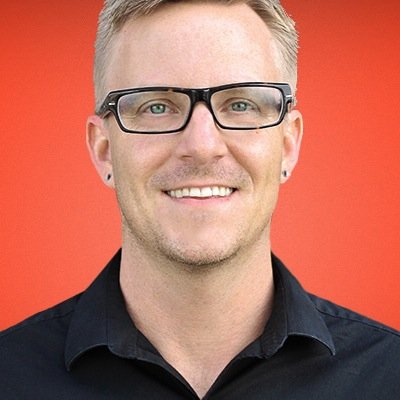 Partner/Design Director @LiquisDesign creating online experiences that build credibility & clarity for businesses looking to grow.