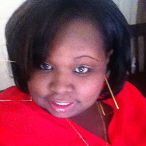 xoxoxlovemyself's profile picture. #teamnickiminaj #teamchrisbrown #dacity  #870 #teamdarkskin