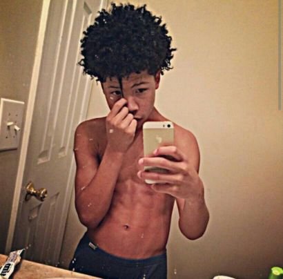 2XCrucial
 #YRN
Kik me : Crucial2X
Facebook : Jr Jr Curcial
❤