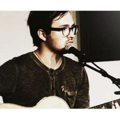 1st and OFFICIAL fan page of singer and guitar player, DUSTIN BELT. Follow if you love him just as much as we do! @dbeltwrites @HeffronDrive #HeffronDrive