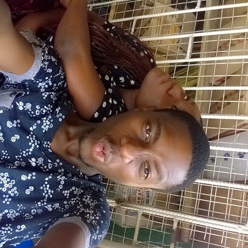 Aint cute Aint me.....kik @azik_zamani....I can get you to like me *winks*