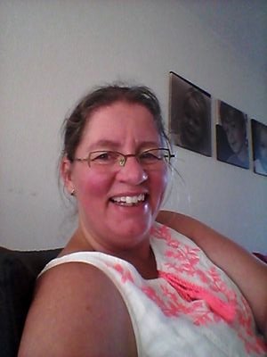 moeder van 3, vrouw en werknemer bij Janssen Biologics (Johnson & Johnson).. het is (helemaal niet) druk
