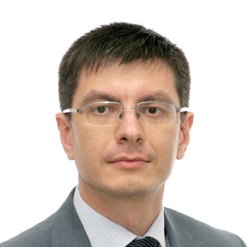 azuxxjull's profile picture. wine pro, social expert, happy father