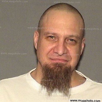 ilidobaw's profile picture. wine monster, social investor, happy dad of 2