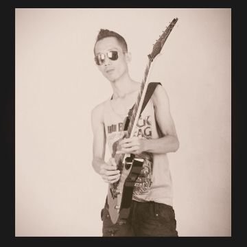 hidup itu simple ------keep Rock'n cAroLL------- Muda terkenal, Tua Kaya Raya & Mati masuk Surga
