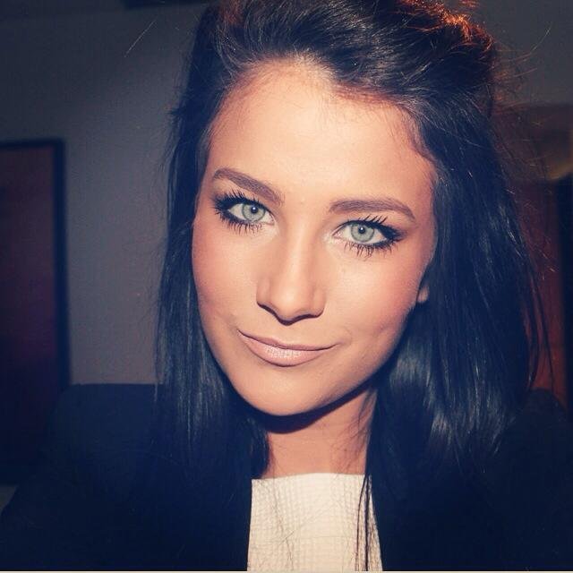 hendryolivia's profile picture. 🌻🌷🪻