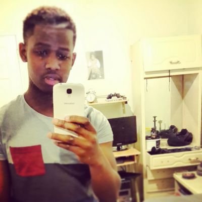 TwalArH0212's profile picture. 