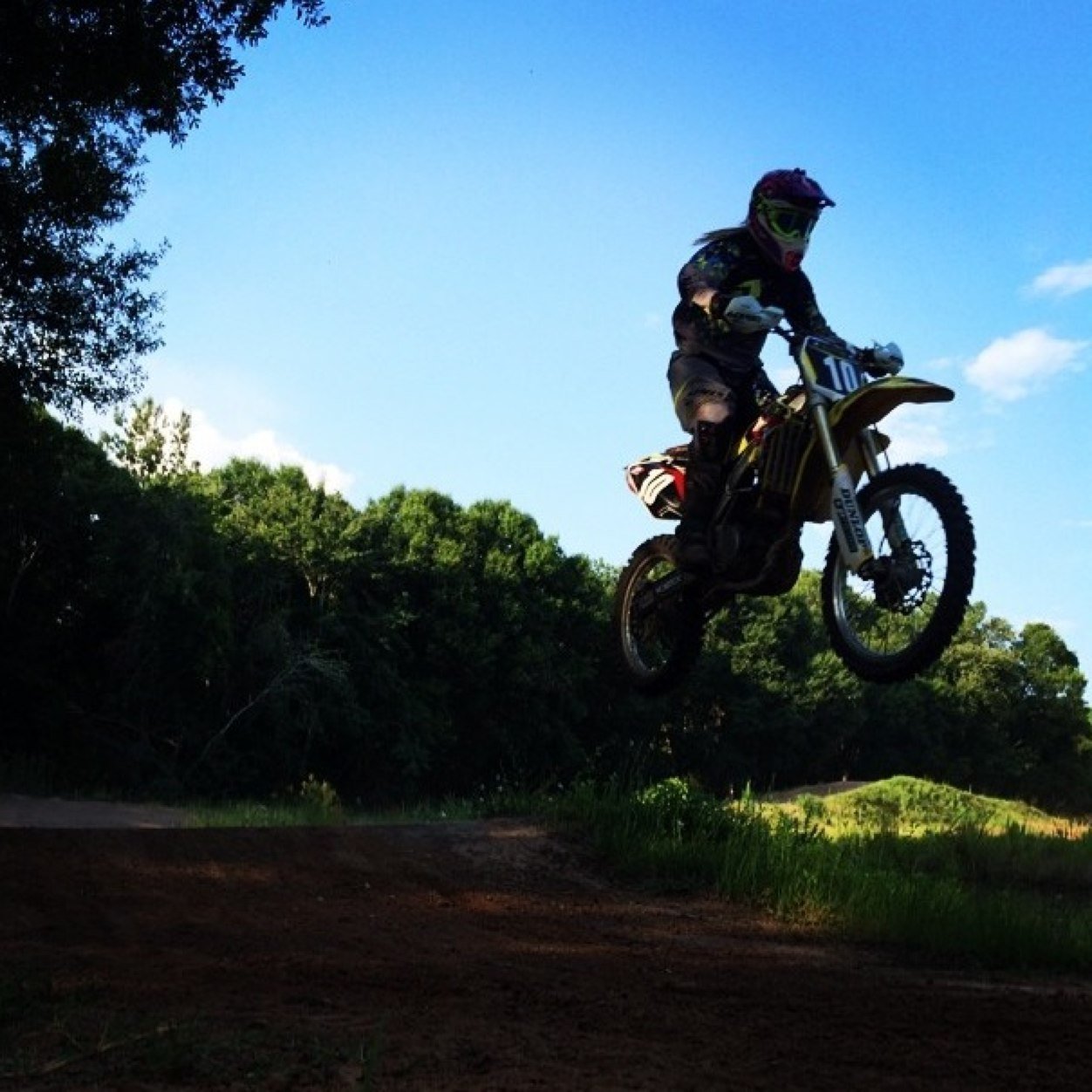 Softball&motocross
TS
