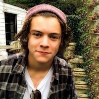 Louis (@aveclirry) Twitter profile photo