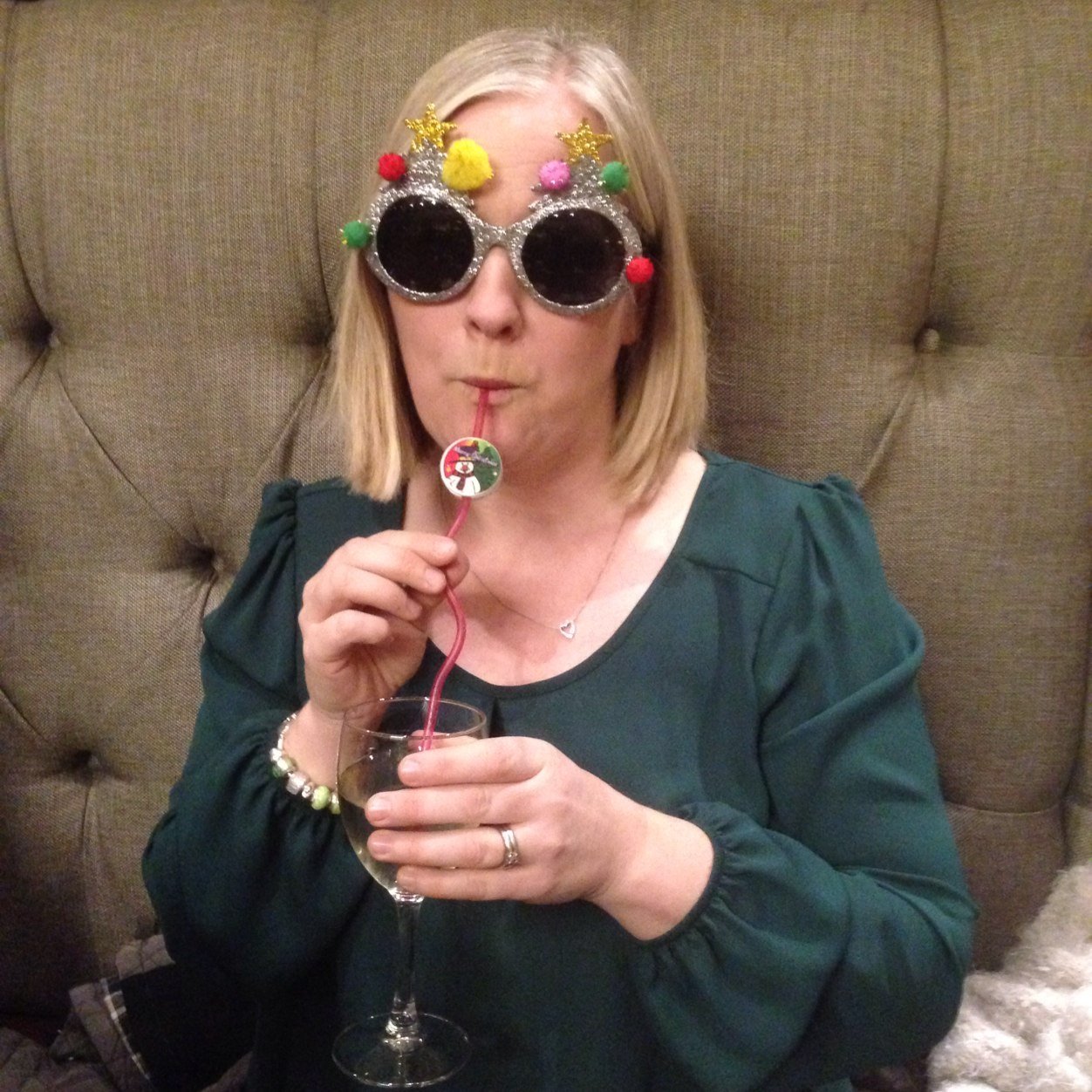 Helll1994's profile picture. 