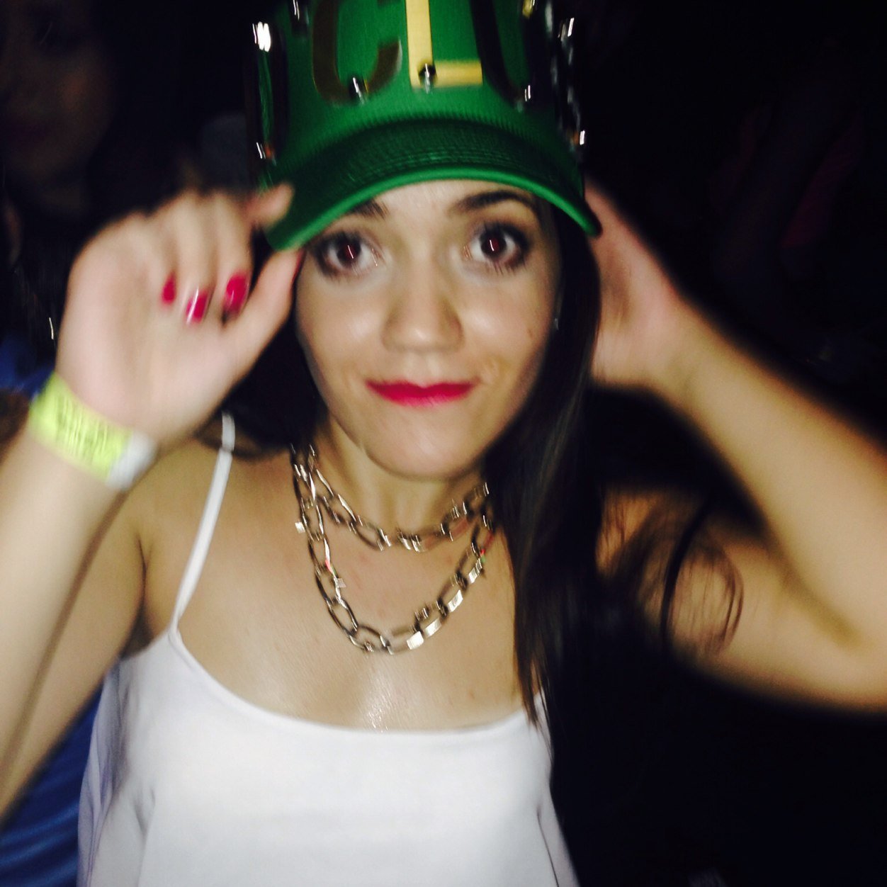 anitadelcorso's profile picture. No se a dónde voy, pero ven. ♡