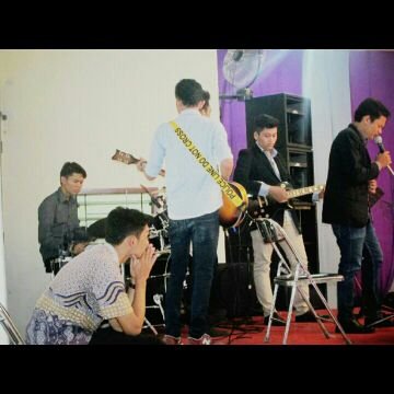 sing and dance till we drop! ☎ Contact : +62 897169829