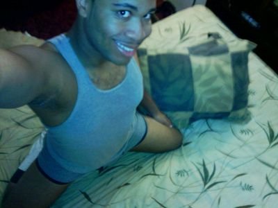 understated_luv's profile picture. I♡music...hopefully I.ll be a successful bakery/lounge shop owner