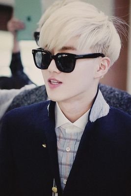EXO.