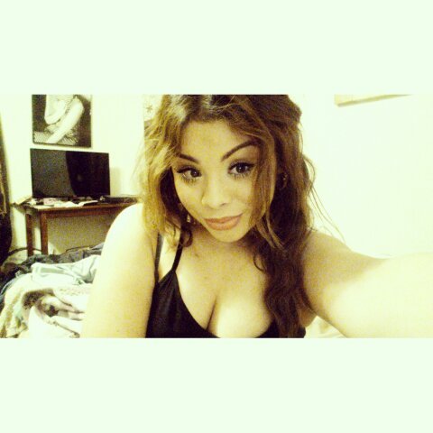 Wild kisses, Late night crushes .. ✴