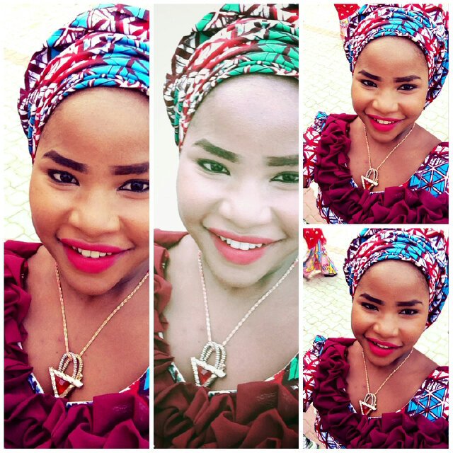 All Wat I wnt is Sm1 Who Wil Stay,No mttr hw hard It is 2be Wit Me,Wat I luv is fnny thngs,lil liars,banana♥!U've jst got 2 fllw...