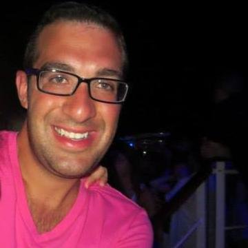 Public Relations enthusiast, Ogilvy lifer and dad's second favorite son,