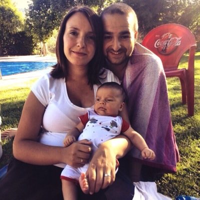 en la vida hay que saber apreciar loque se tiene,,y yo soy muy afortunada tengo lo mejor!! te quiero papa y bebe