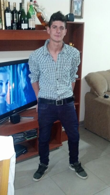 EmiSzasz's profile picture. 