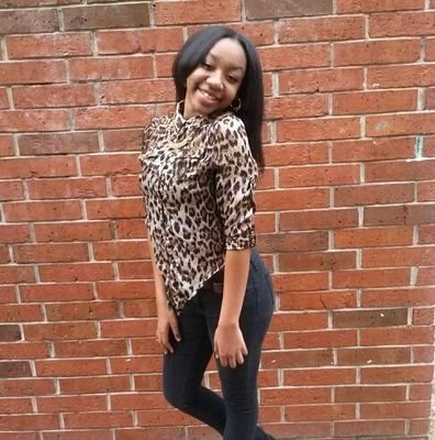 # Livee , Lifee Bee Freee ♥♥♥♥ #Team pretty #educated(: #Follow Mee i Follow Back (: #Single♥