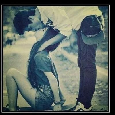 Duele verte y no hablarte. 
Pero duele mas no verte en serio. Da                ░R░E░T░W░E░E░T░