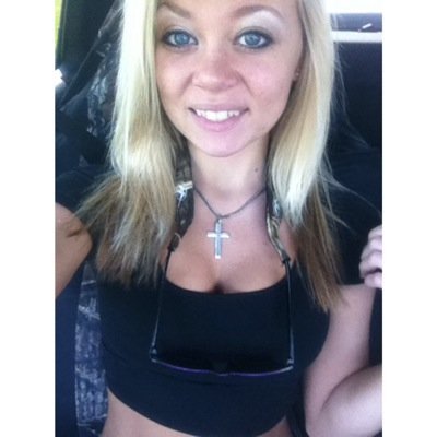 hick_baby's profile picture. Look like an Angel but Sin like the Devil