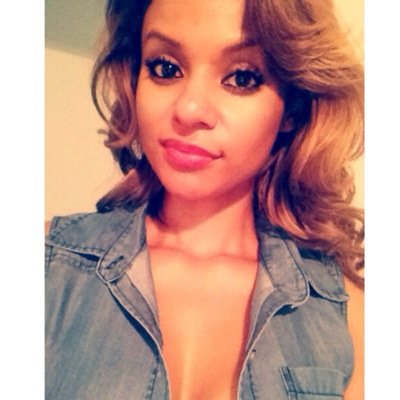 Instagram

@vanesah2
