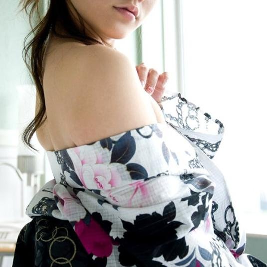 とりちゃんねる 素人 エロ画像 Tori Ch13 Twitter