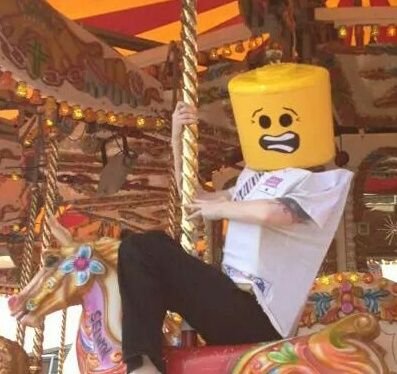 LorrieBonz's profile picture. 