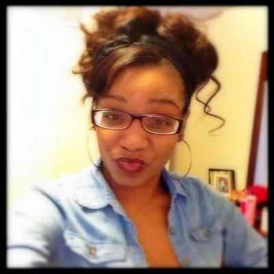 20, [smart..coo..outgoing] chick.... Follow me :)