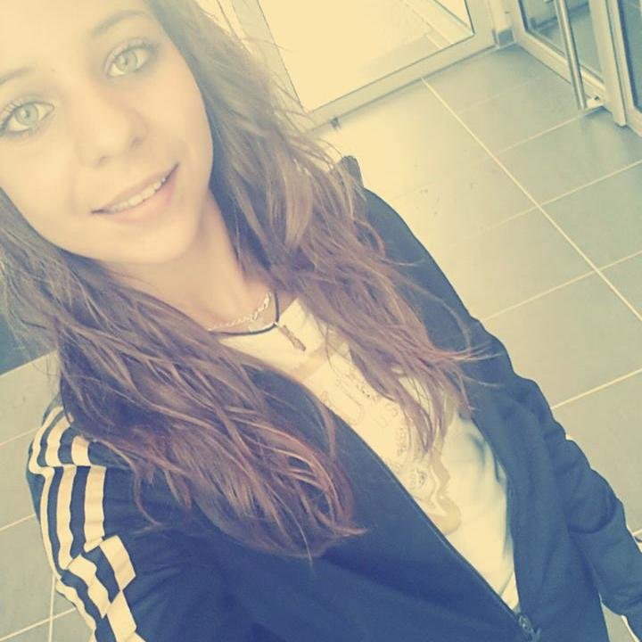 MorganeLatf's profile picture. # T'as beau être le meilleur du monde, au final tu seras qu'un blaz gravé sur une tombe. ♡.