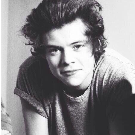 Orangarry's profile picture. Who needs a social life when you have bands?