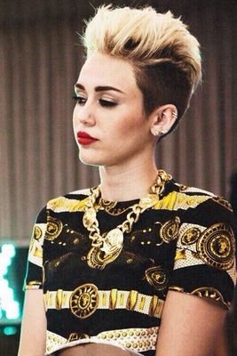 MILEY CYRUS! FUCKING BANGERZZZ