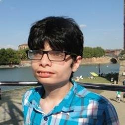 revedejordan's profile picture. ,Jordan 17 ans handicapé réalise son rêve se promener en side-car avec ses parents. Appel aux dons https://t.co/eYpsGTzyTa Merci