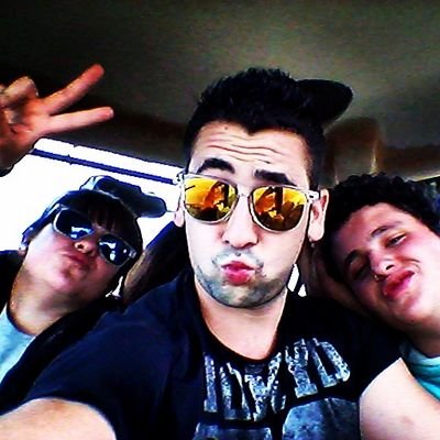 el que se pica ajos comee