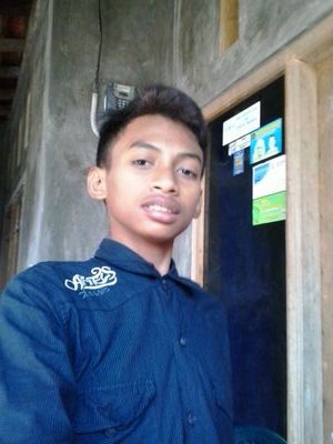 azis_PTRX's profile picture. 