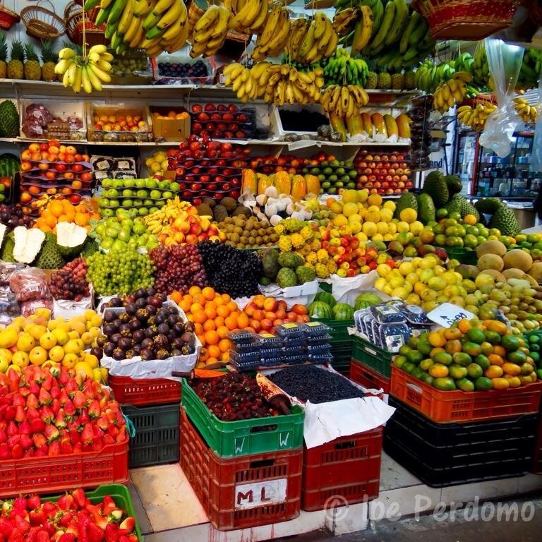 Portal de investigación e información sobre nutrición y la tradición, futuro, e integración de la gastronomía colombiana con todo el mundo.