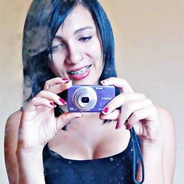 naahnaya1's profile picture. 