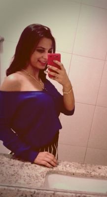 segui la @camilaribeiro