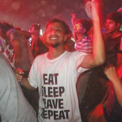 Digital Marketing professional | Electronic dance music fanatic.. Eat, Sleep, Drink dance music #HouseNation #TranceFamily!