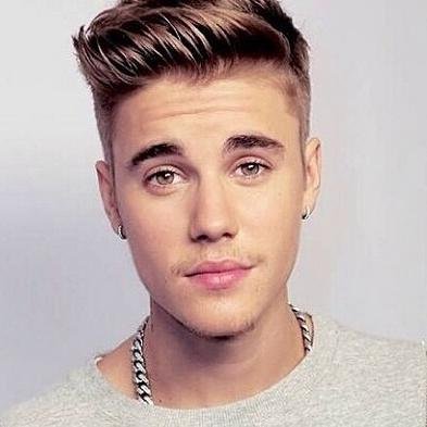 meus ouvidos tem uma trava mágica automática que liga sozinha quando falam mal por eu amar o Bieber, bj